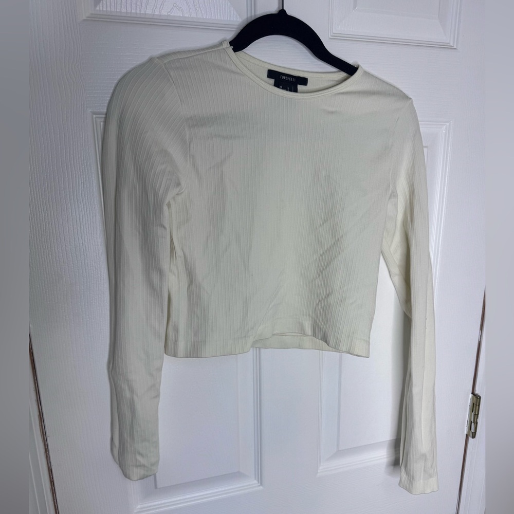 Forever 21  Ribbed Long Sleeve Cropped Top - Cream